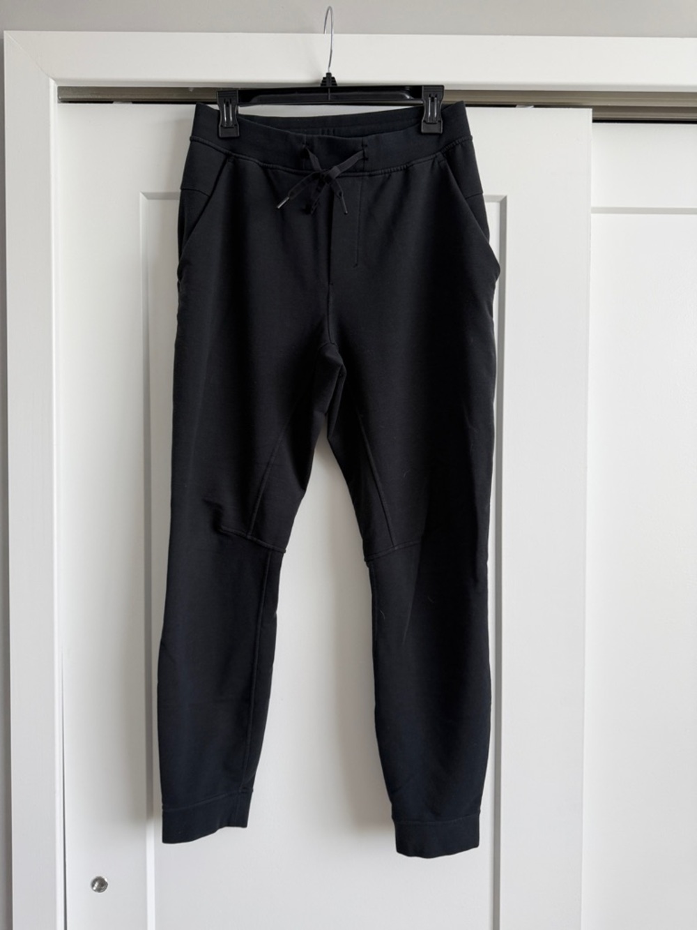 Men lululemon athletica Black Jogger Sweatpants with Drawstring